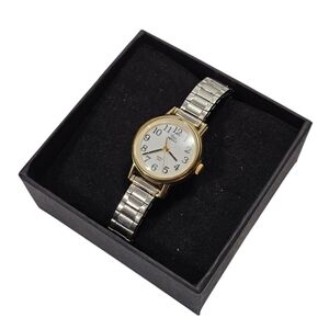 Timex Vintage Indiglo Quartz Watch Two Tone Expansion Bracelet